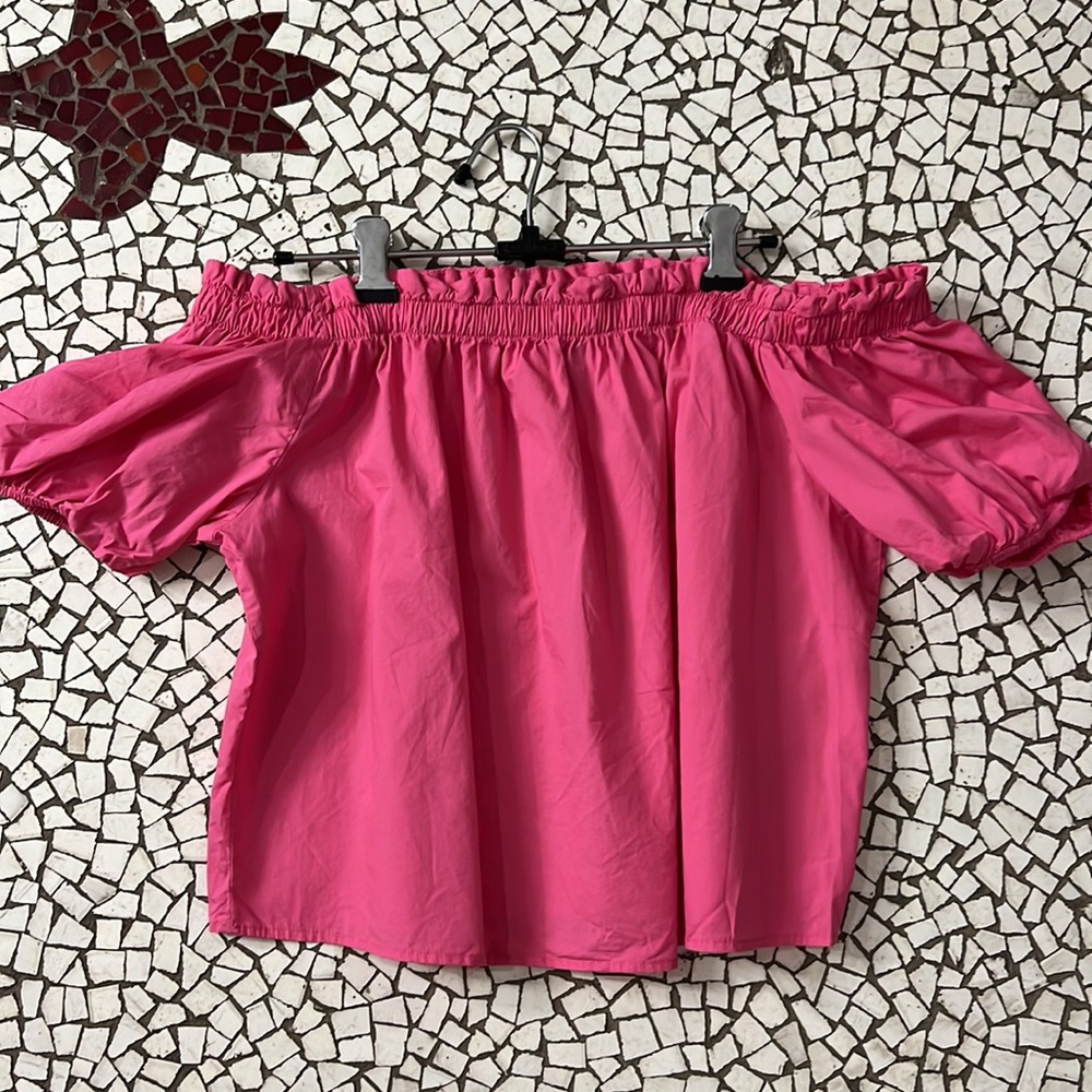 H&M pink off shoulder top - Picture 2 of 4
